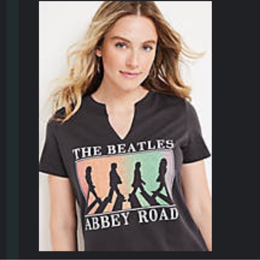 Maurices The Beatles Abbey Road Graphic Tee Shirt; Phantom; XXL
